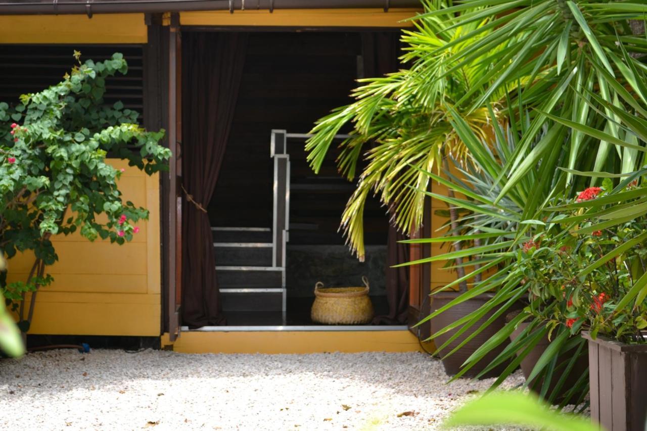 Jan Kok Lodges Willibrordus Exterior photo